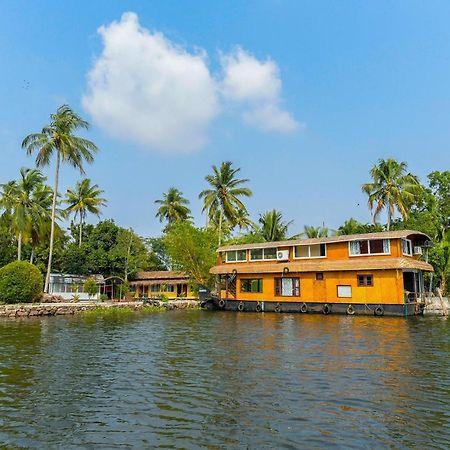 Oyo 5237 Island Lake Resort Alappuzha Ngoại thất bức ảnh