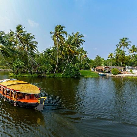 Oyo 5237 Island Lake Resort Alappuzha Ngoại thất bức ảnh