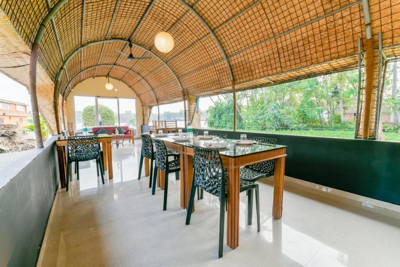 Oyo 5237 Island Lake Resort Alappuzha Ngoại thất bức ảnh