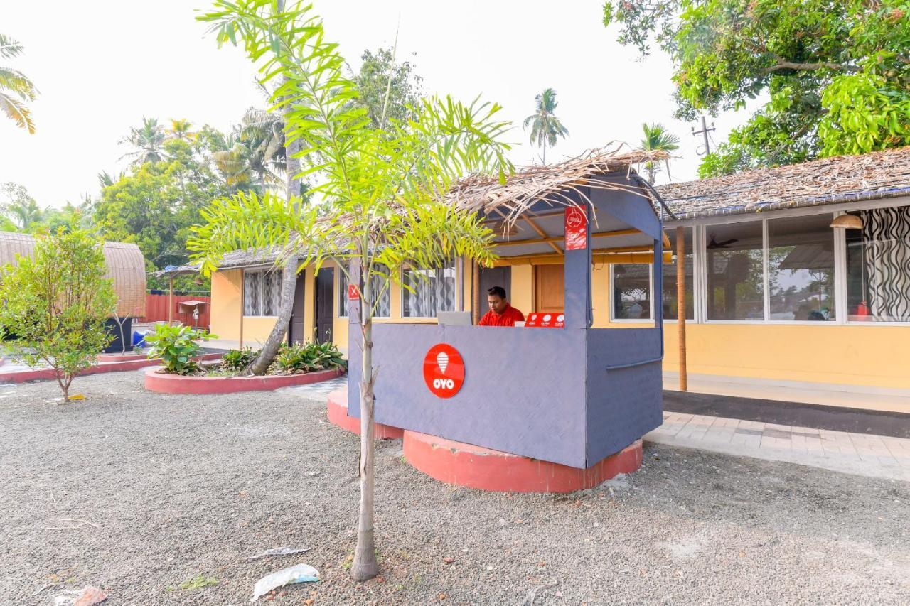 Oyo 5237 Island Lake Resort Alappuzha Ngoại thất bức ảnh