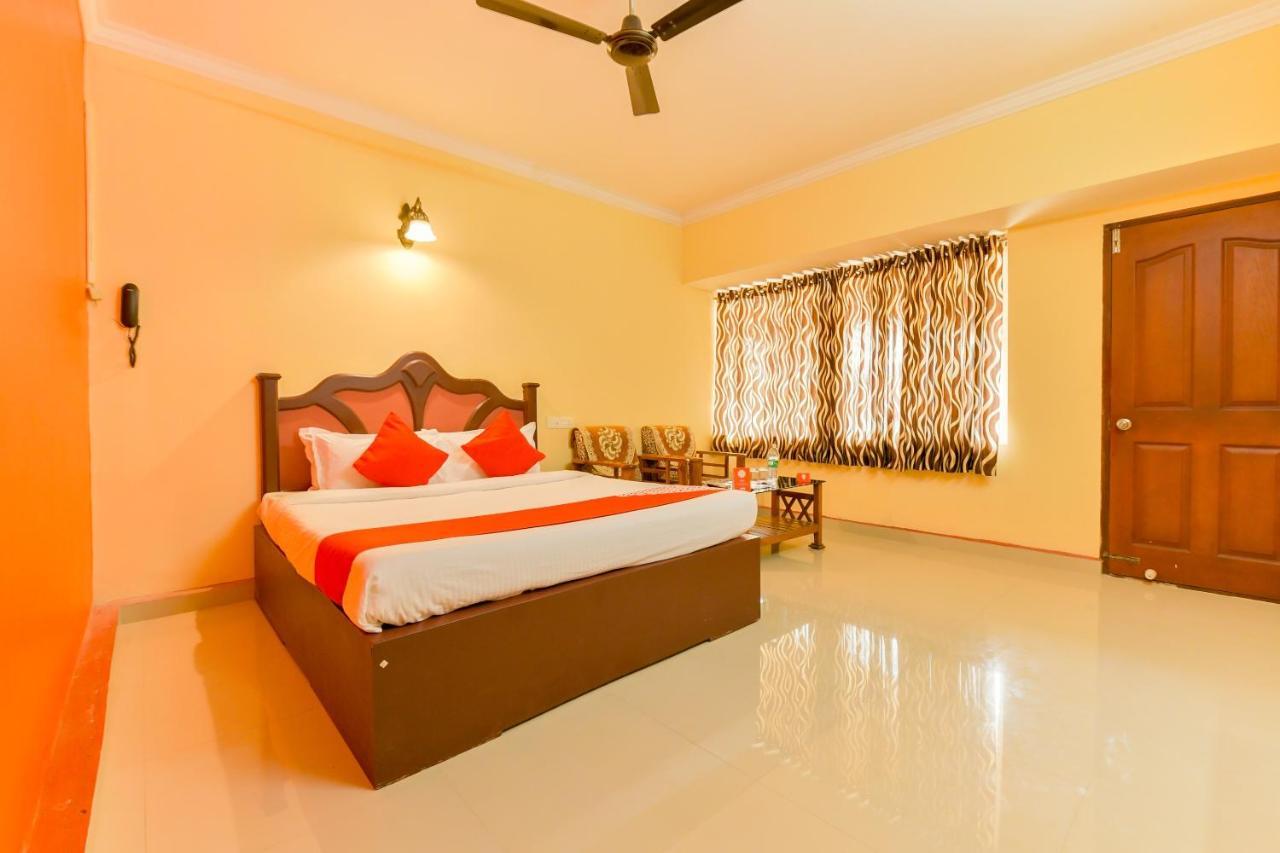 Oyo 5237 Island Lake Resort Alappuzha Ngoại thất bức ảnh