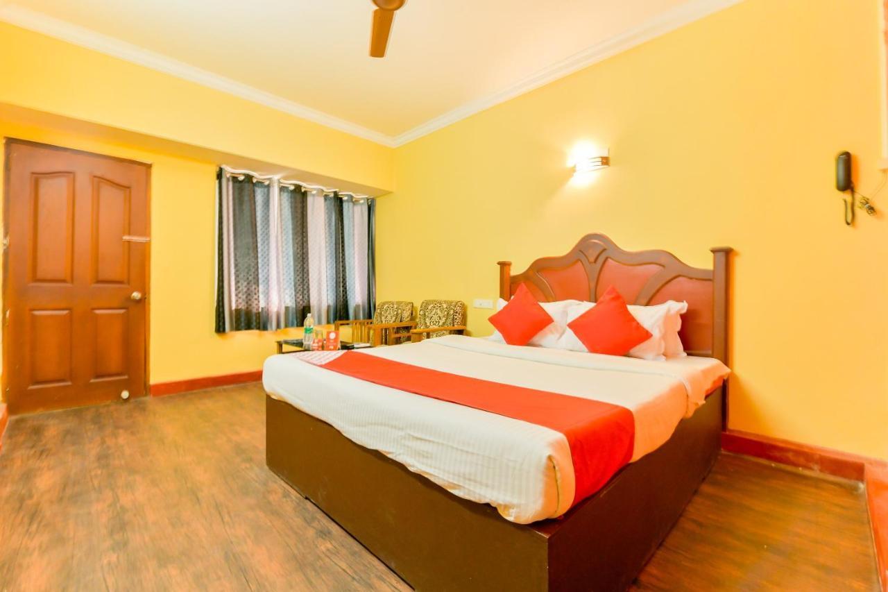 Oyo 5237 Island Lake Resort Alappuzha Ngoại thất bức ảnh
