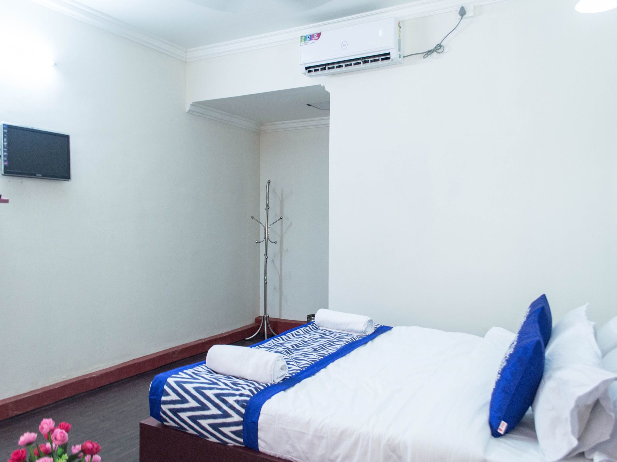 Oyo 5237 Island Lake Resort Alappuzha Ngoại thất bức ảnh