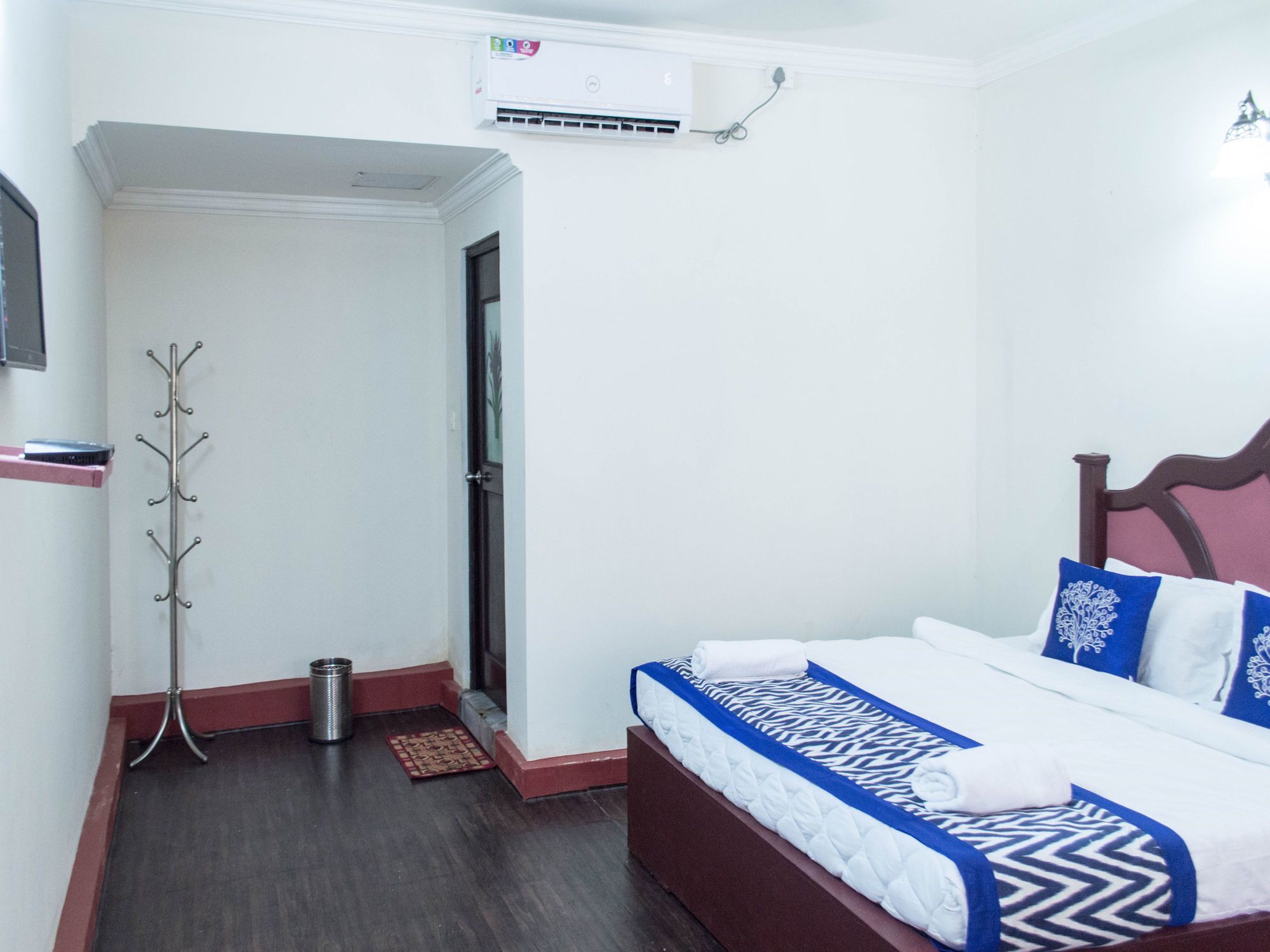 Oyo 5237 Island Lake Resort Alappuzha Ngoại thất bức ảnh